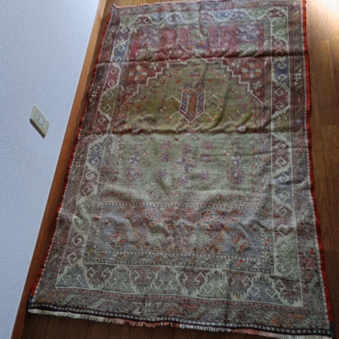 ペルシャ絨毯　トルコ絨毯　トライバルラグ　草木染　アンティーク