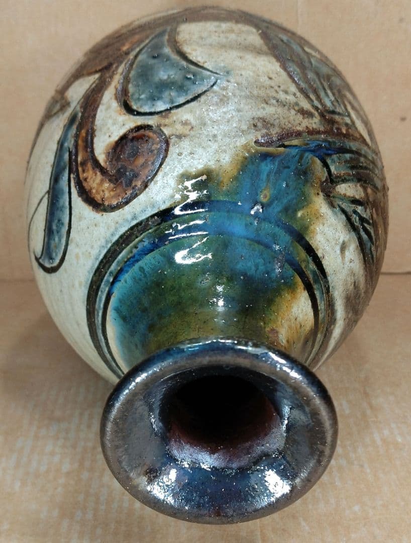 【本物保証】金城次郎 海老魚紋花瓶 共箱 栞(まじる商店当時物）人間国宝 壷屋焼