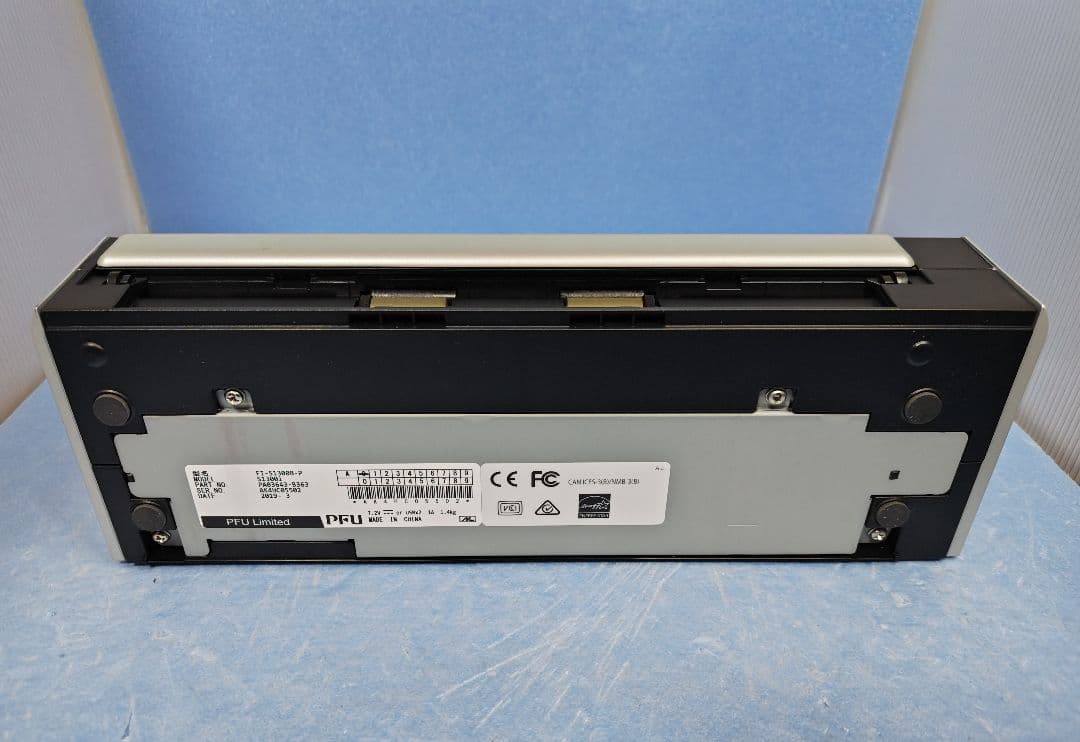 もらった書類を軽快スキャン ScanSnap S1300i