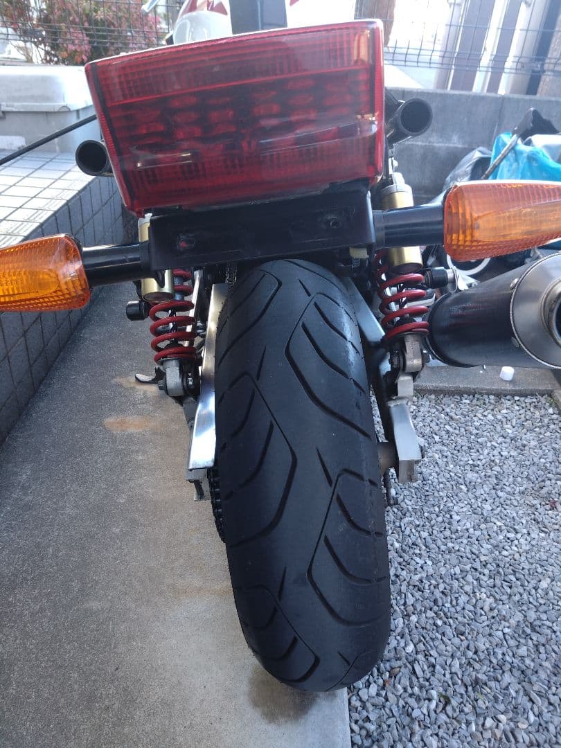 CB1300SFテールランプ、写真追加しました〜