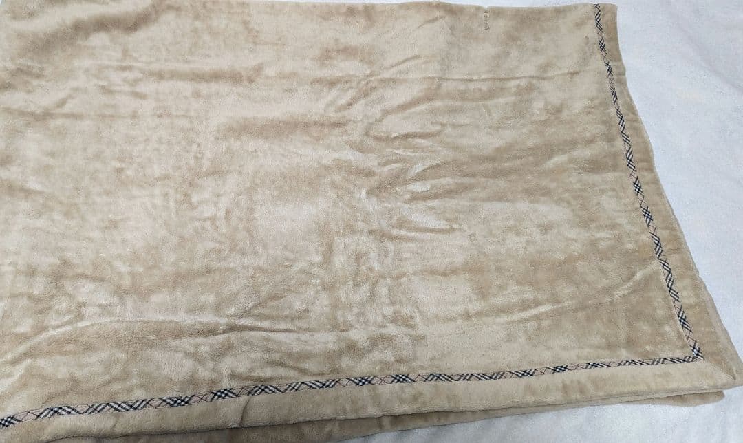 BURBERRY　毛布 140x200cm