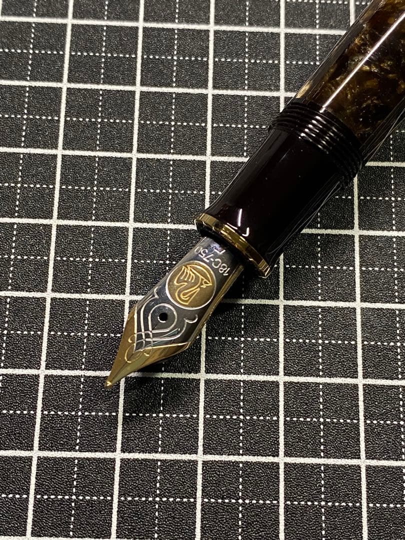 筆記具 Pelikan Souveran M800 Renaissance-brown