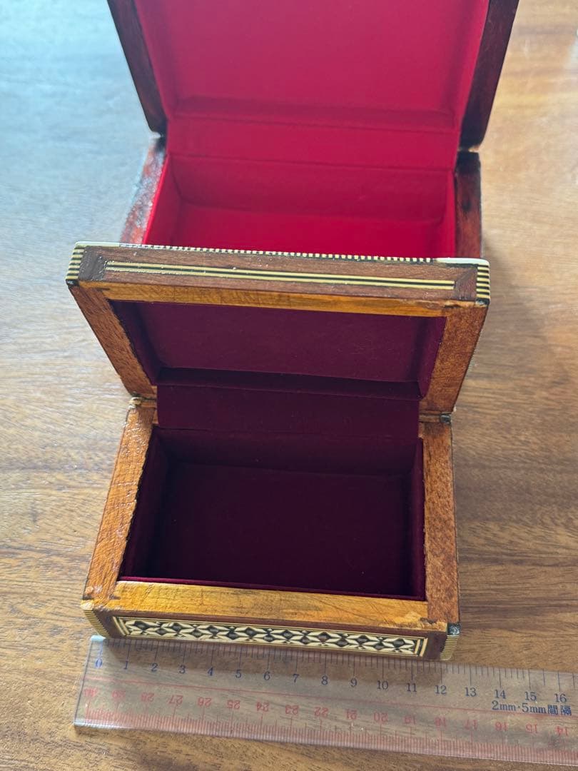 螺鈿細工の小物入れ2個セット