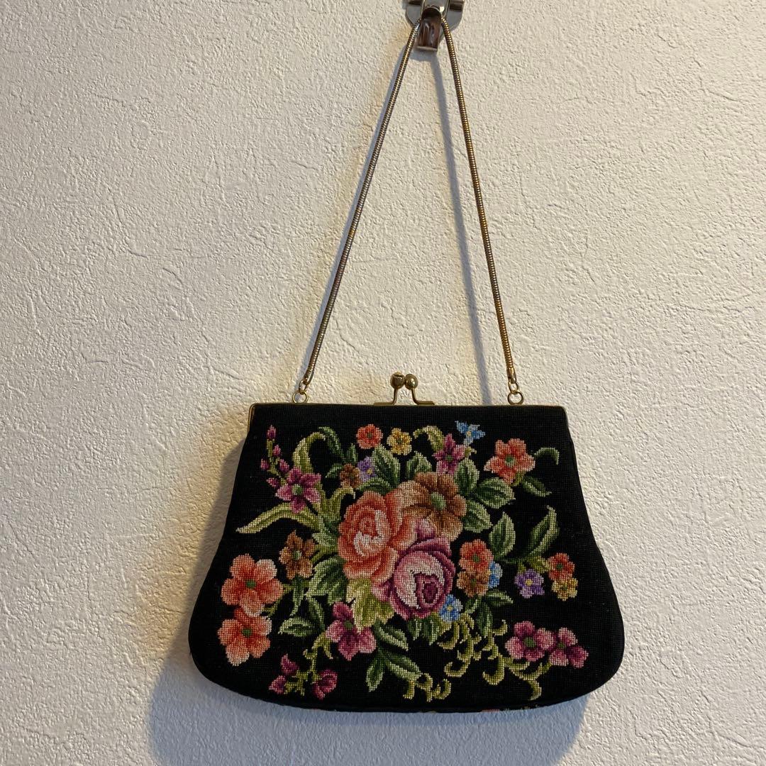❣️お値下げ❣️プチポアン　ニードルポイント花柄刺繍 ハンドバッグ
