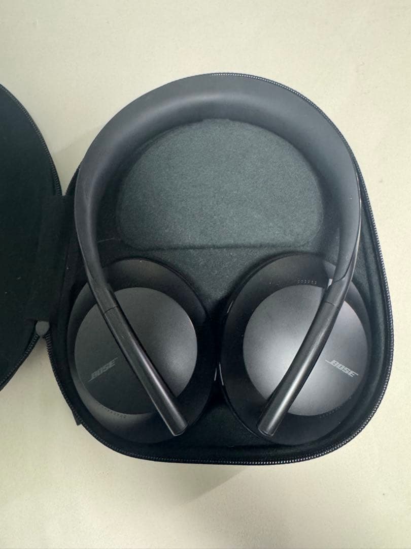 ヘッドホン BOSE NOISE CANCELLING HEADPHONES 700