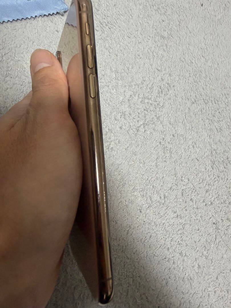 大幅値下【状態良好】iPhone Xs 256GB