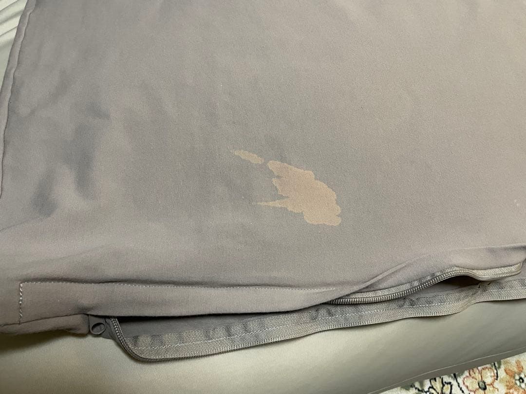 yogiboヨギボーマックス　 ビーズクッション（12000円の送料込）