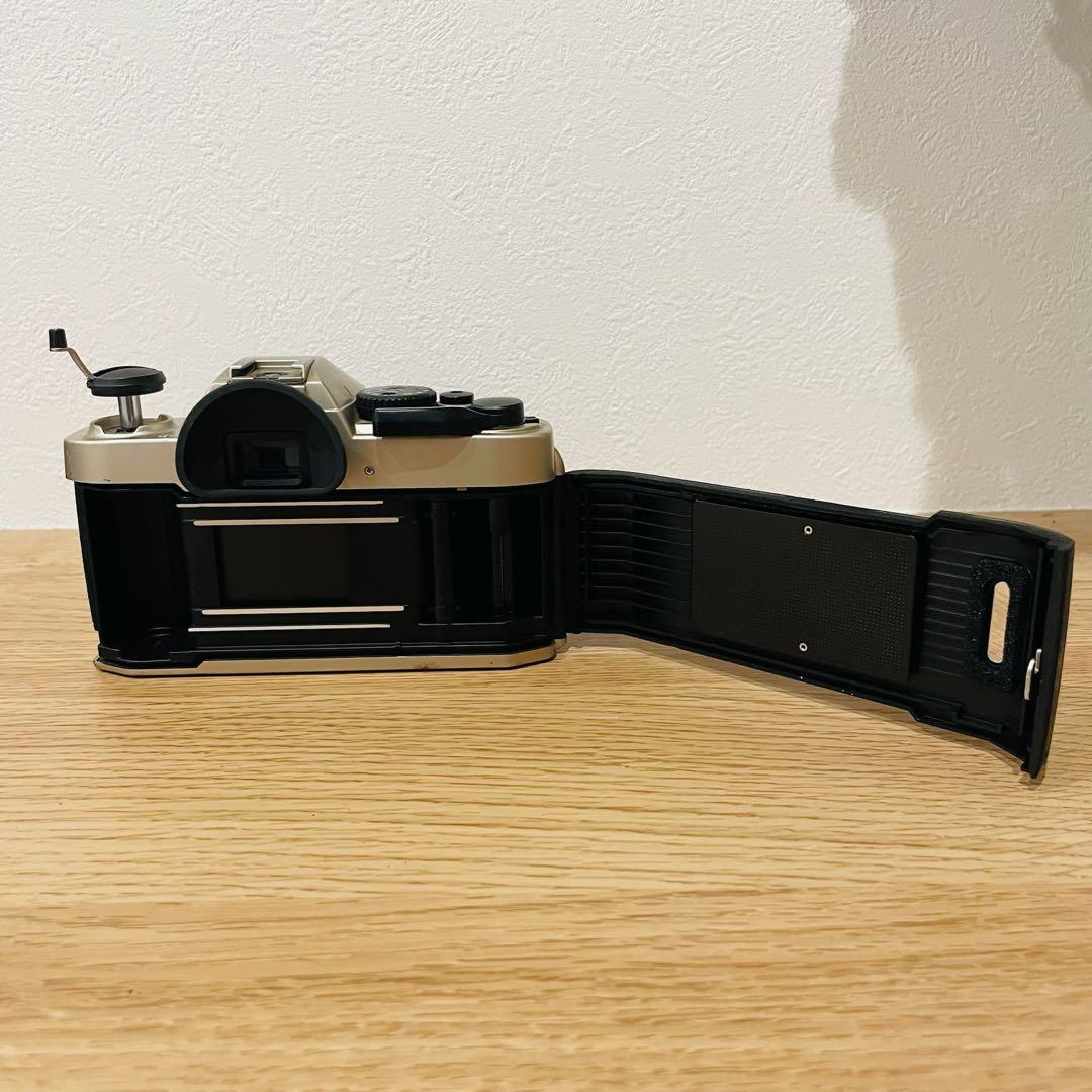 NIKON FM10 zoom-nikkor 35-70mm フィルムカメラ