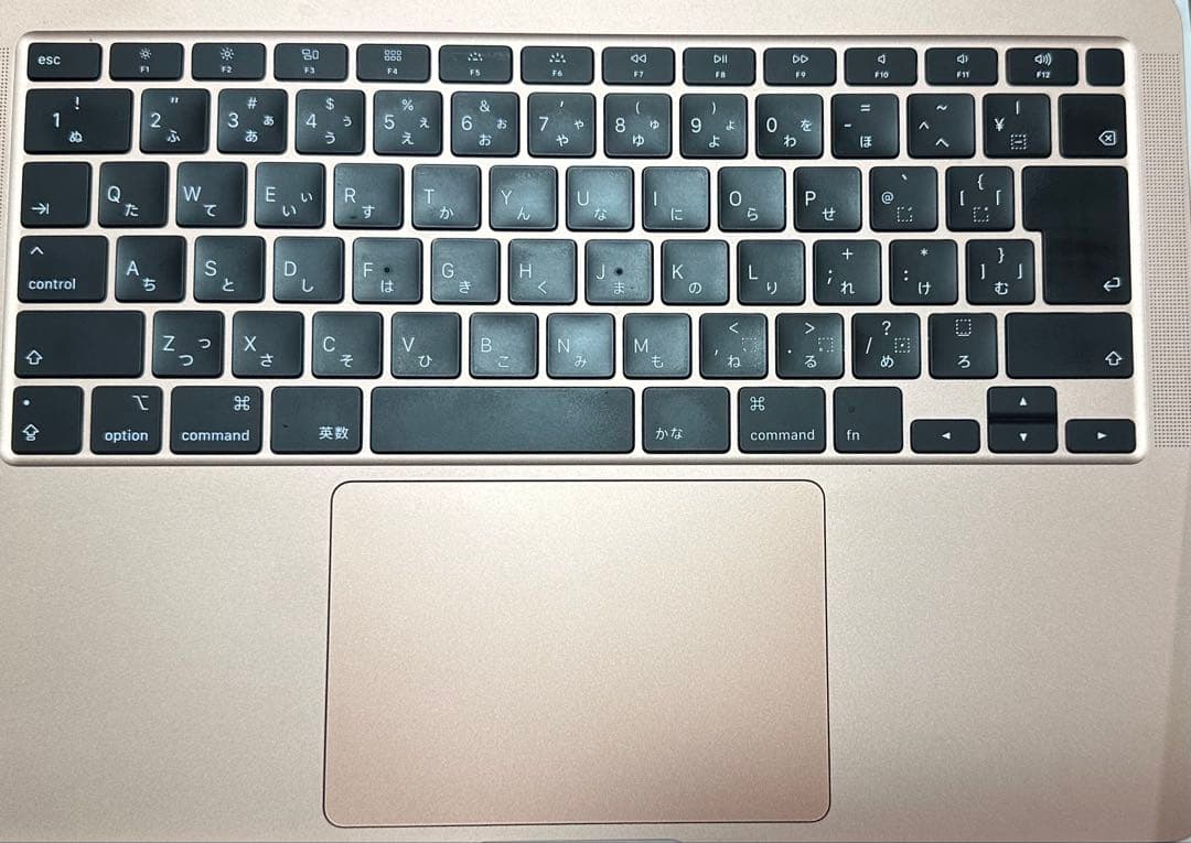 【極美品】MacBook Air 2020 / 16GB / 256GB