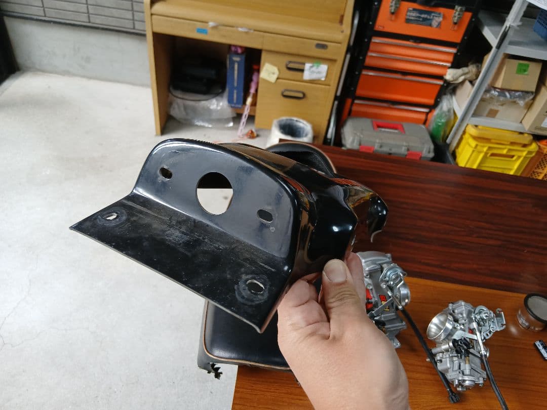 SR400　シート　マフラー　FCR まとめ売り