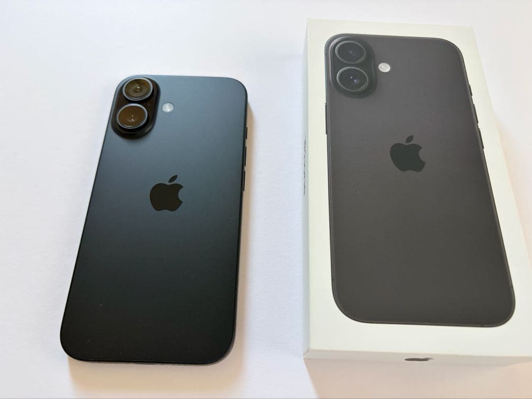 【美品】iPhone16 本体 SIMフリー ブラック 128GB