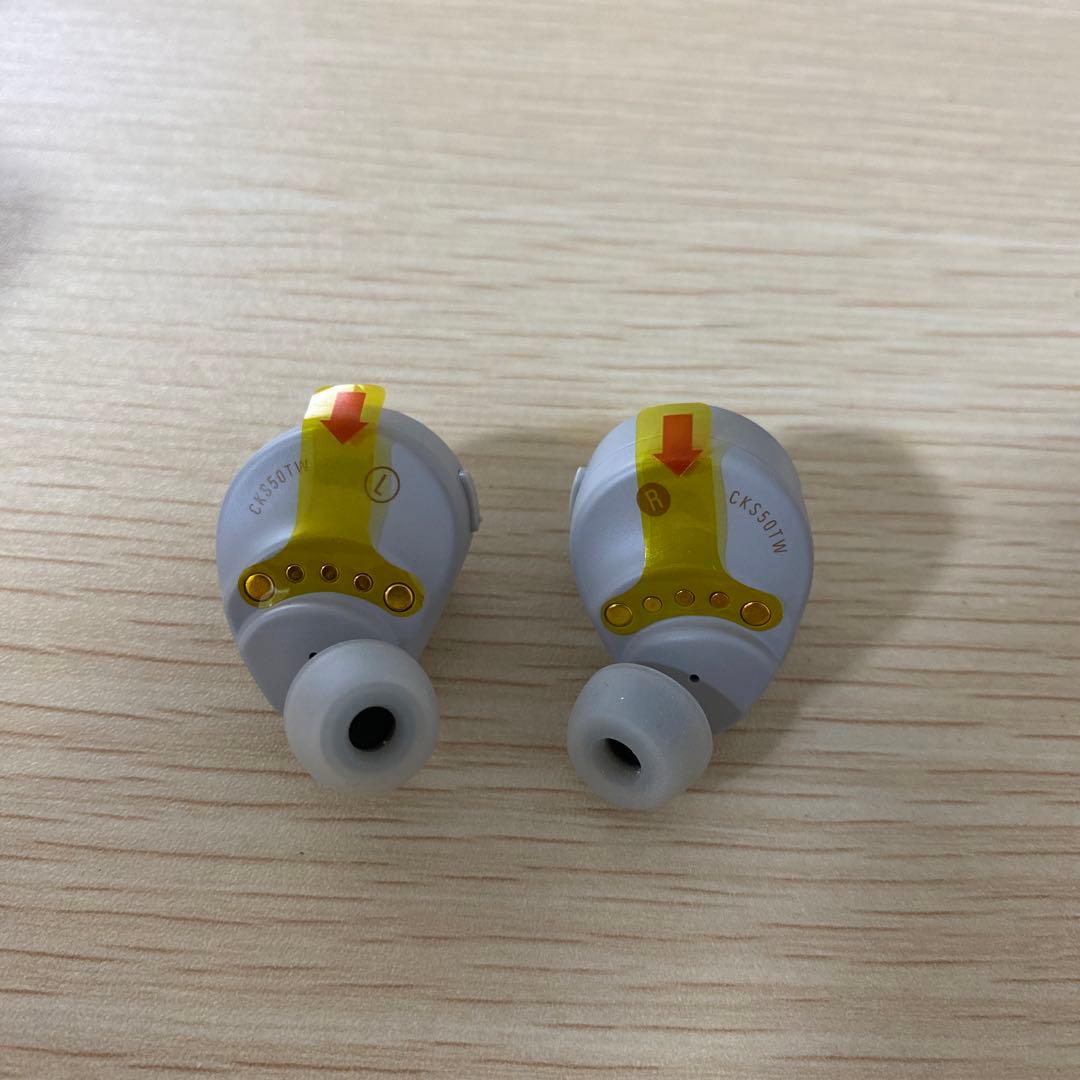 audio-technica SOLID BASS イヤホン ホワイト