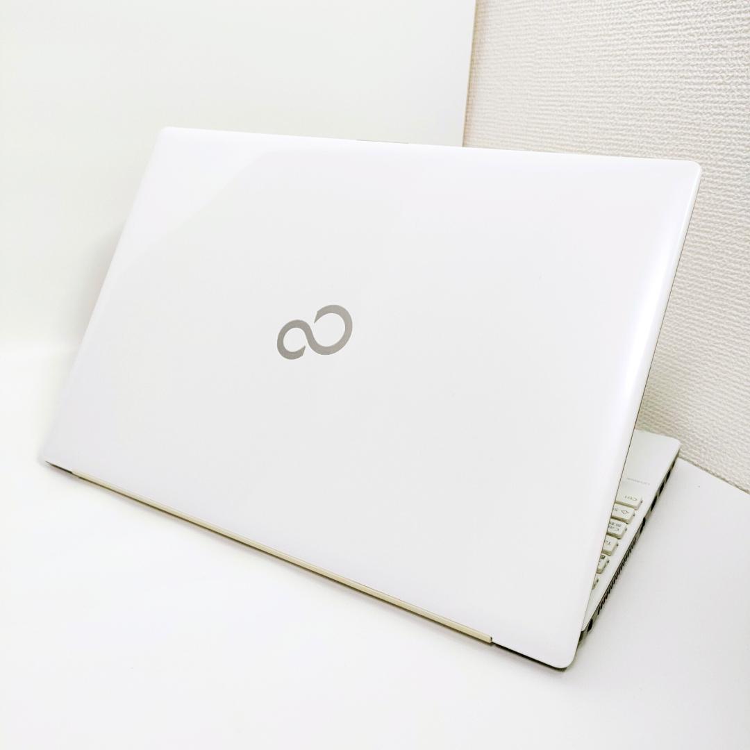 Windows11✨️第8世代i7/オフィス/SSD/富士通ノートパソコン/事務