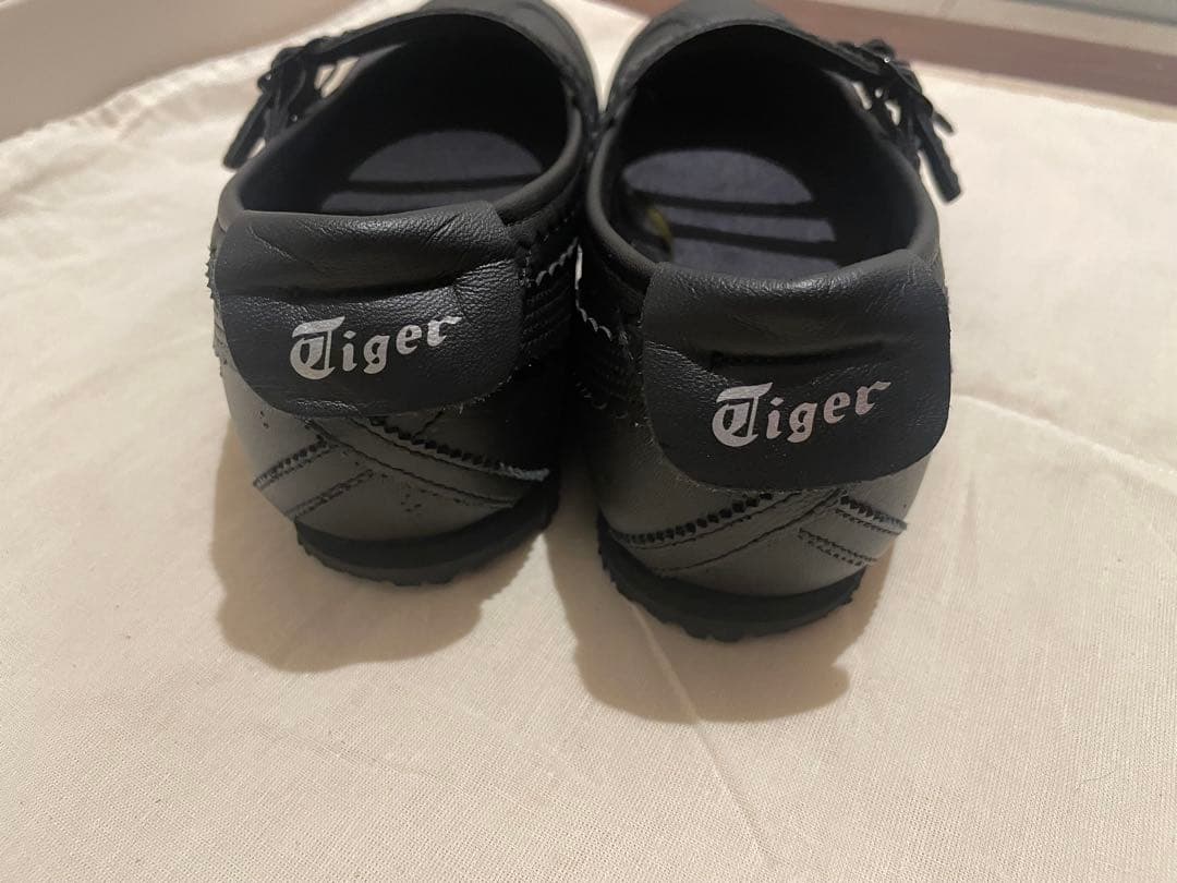 オニツカタイガー MEXICO 66 TGRSメキシコ 66 25.5cm