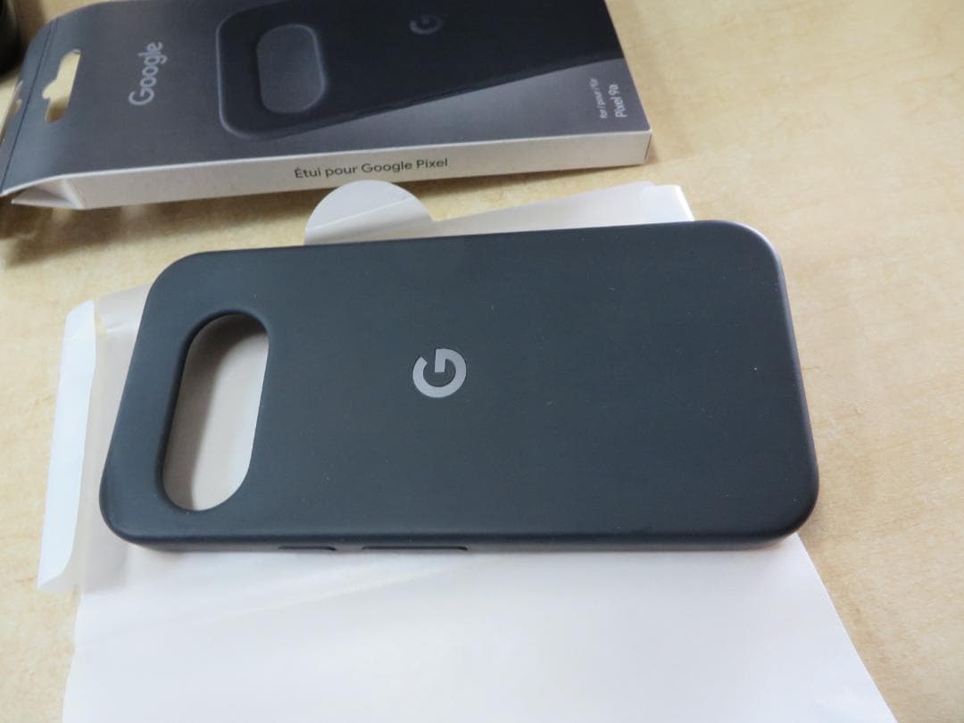 Google Pixel 9a 128GB 5G +純正ケース　未使用同様