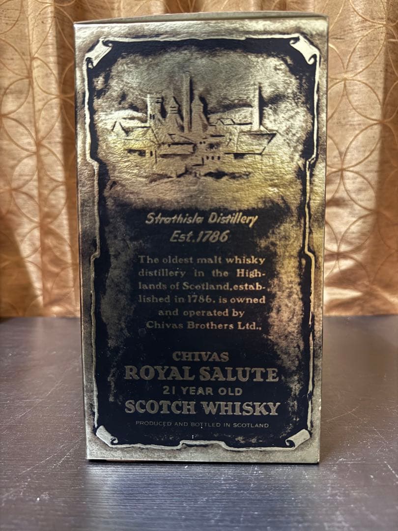 Chivas  Salute 21年スコッチウイスキー