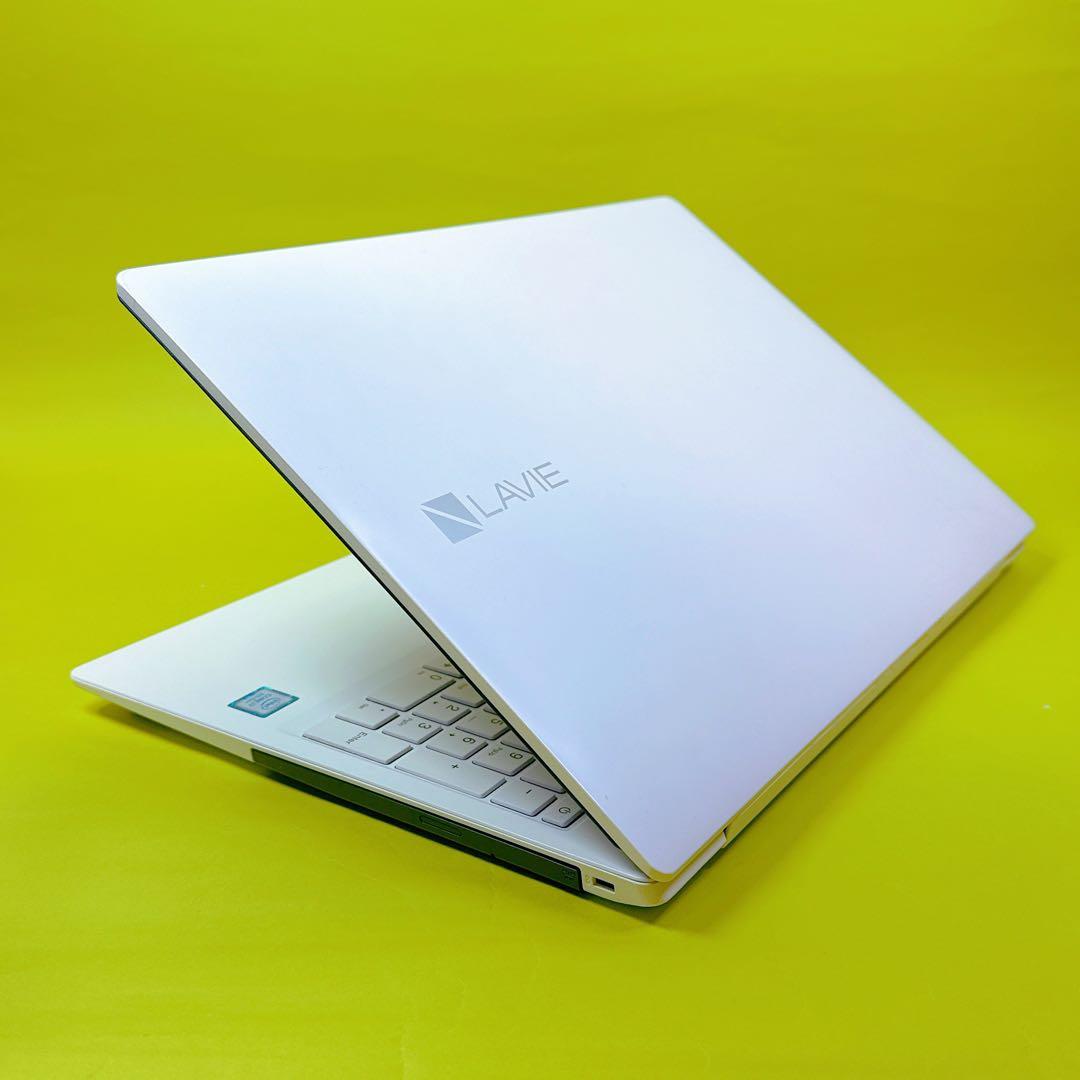 8世代i7⭐️新品SSD win11 Office2024 薄型ノートパソコン