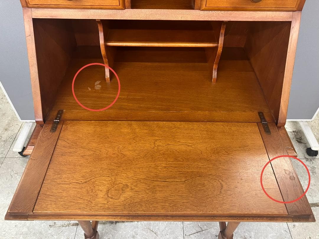 横浜ダニエル ライティングビューロ ブラウン