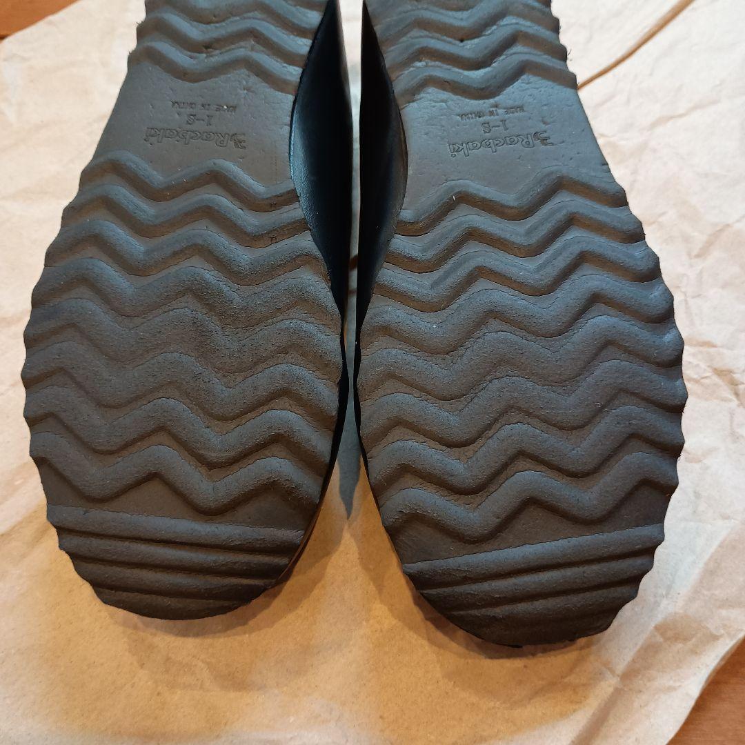 ラクバキ クラシックパンプス S Racbaki ストラップ