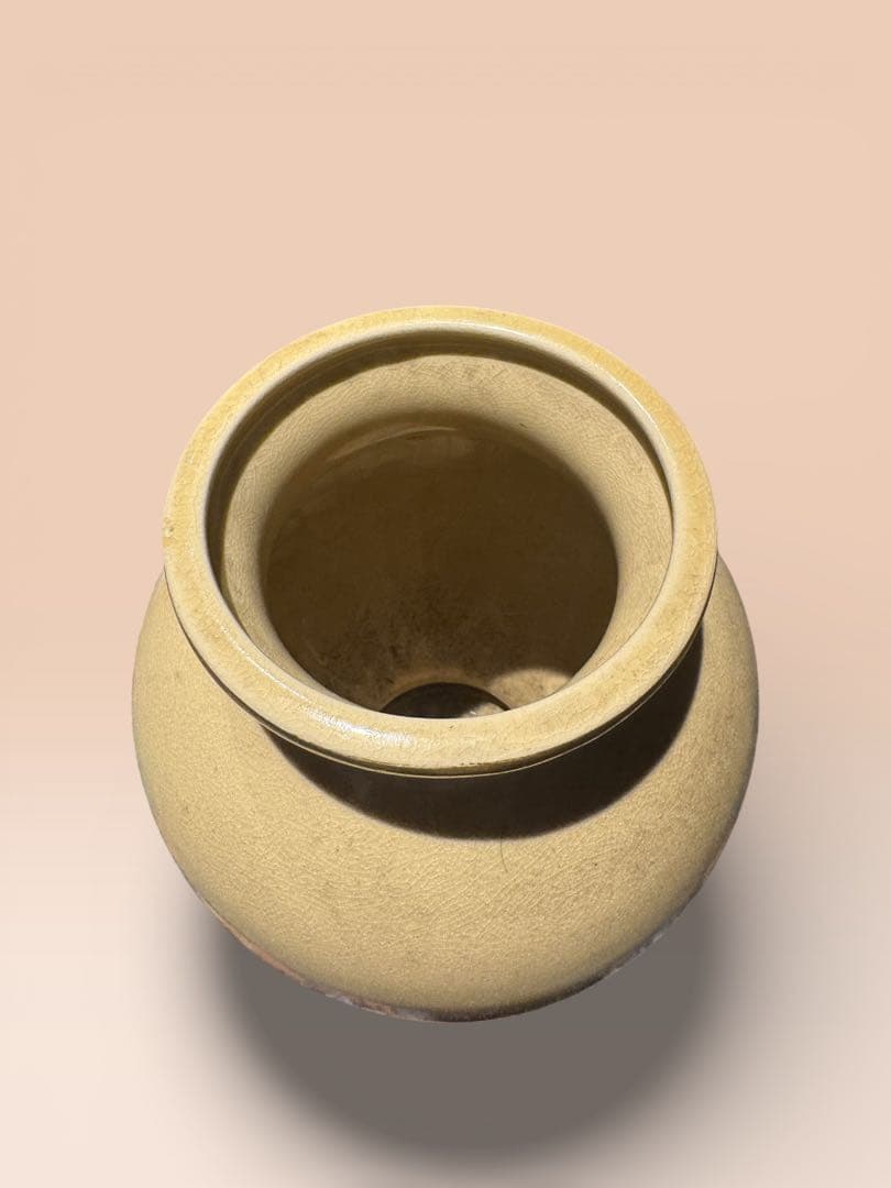 【和風、洋風どちらも合うインテリアに】陶器花瓶 H29xW24(開口部 11)