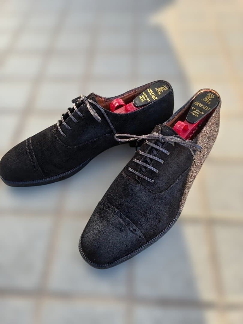 フェラガモ　スエードシューズ