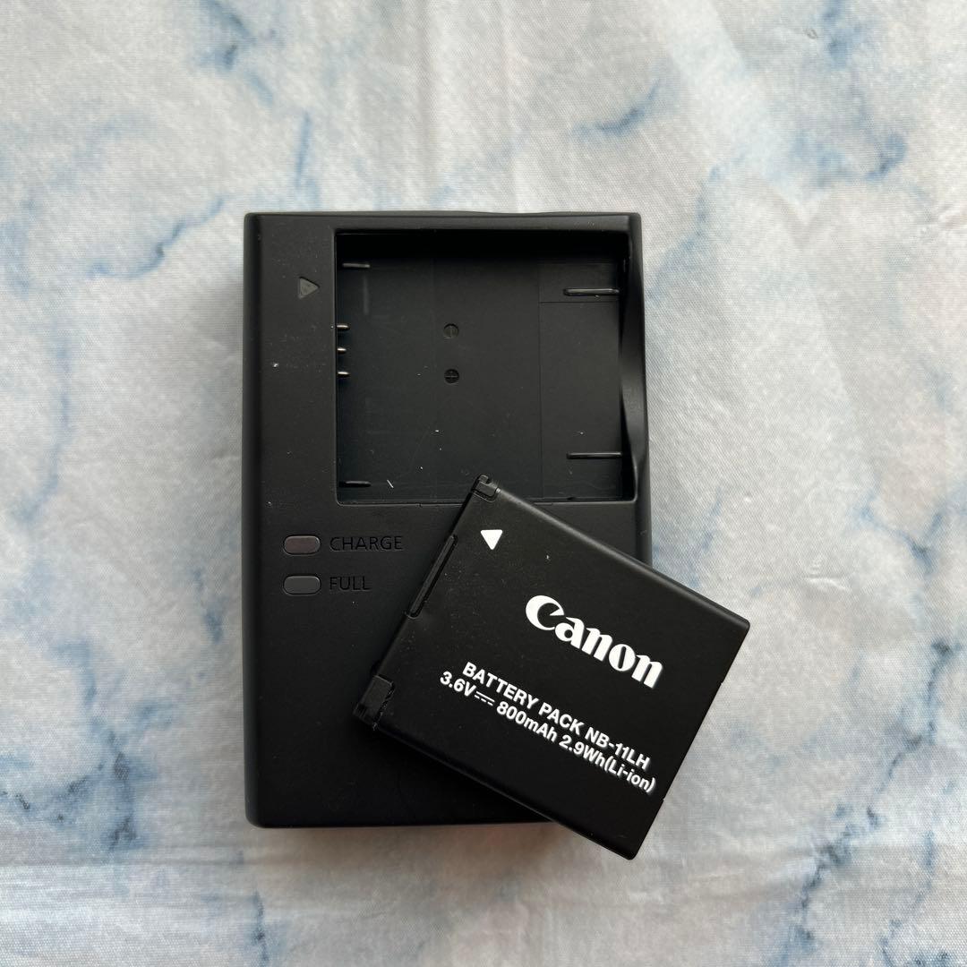 Canon IXY650 コンパクトデジタルカメラ　シルバー