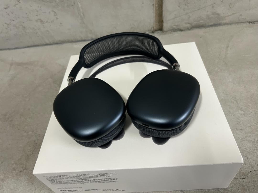 Apple AirPods Max 第二世代（USB-C）ミッドナイト