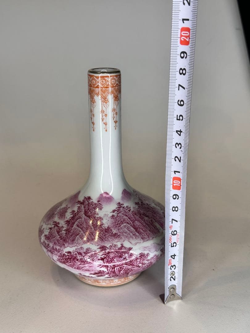 清時代　乾隆年製 底款 描金 山水文 花瓶 時代物 中国古美術