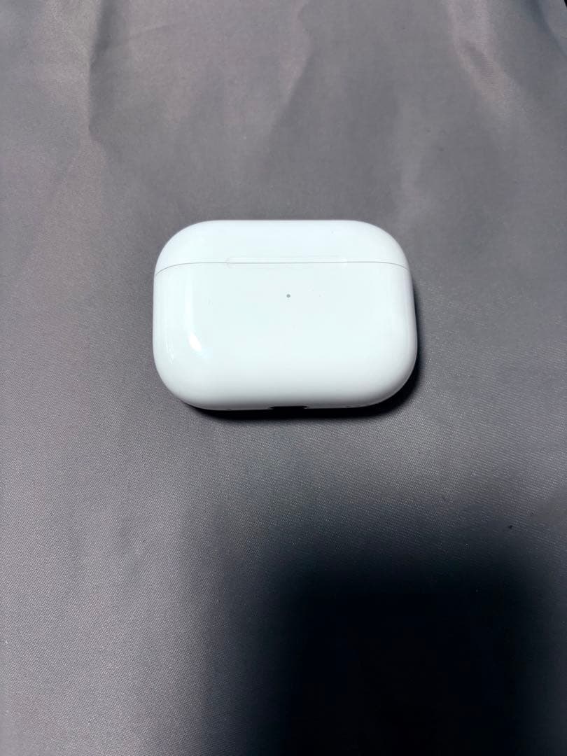 Apple AirPods Pro 2 USB-C（第2世代） レザーケース付き