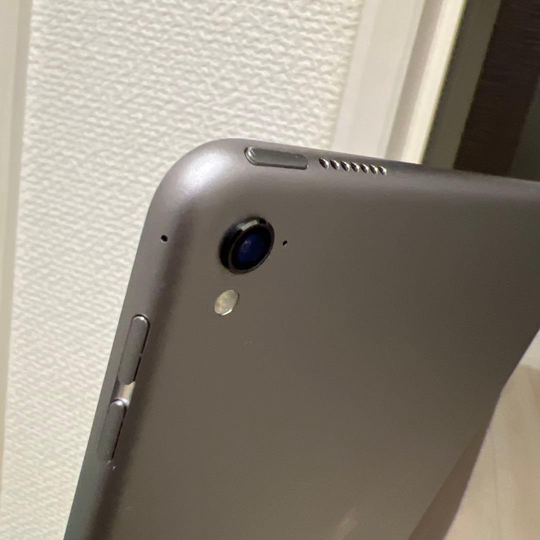 Apple iPad pro 9.7インチ シルバー 本体
