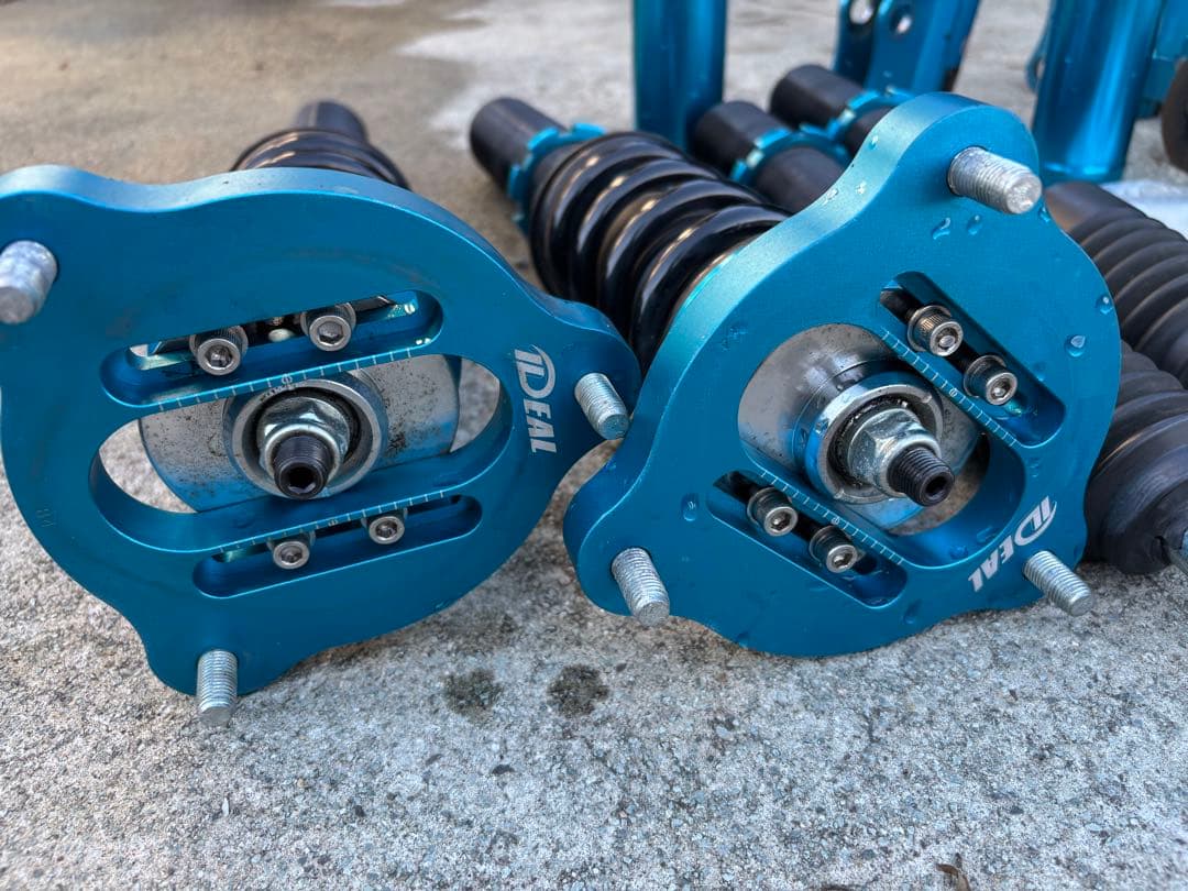 持*a様 C-HRイデアル　車高調