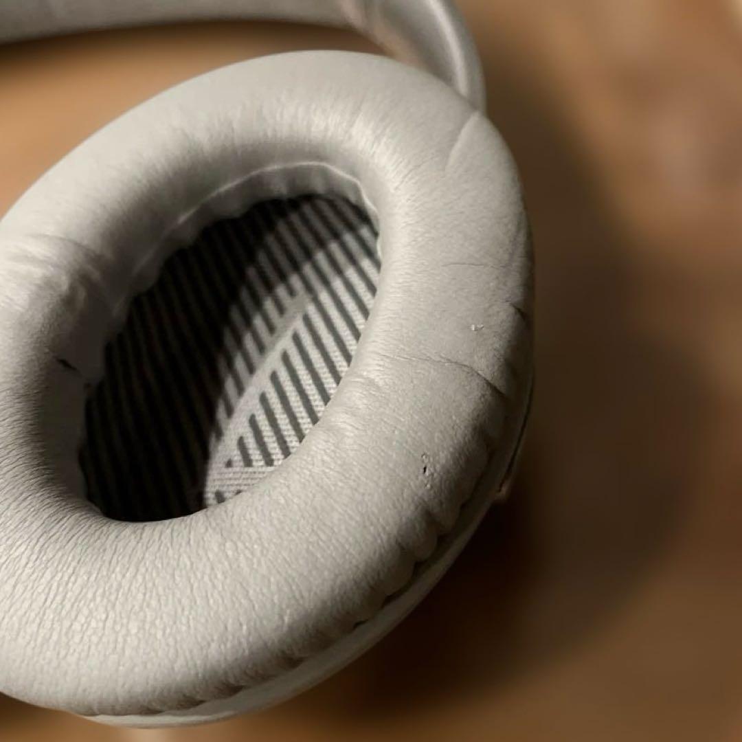 【美品】BOSE ワイヤレスヘッドホン QuietComfort 35 シルバー