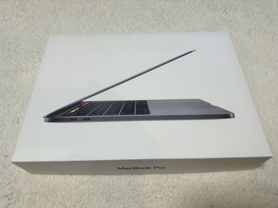 MacBook本体 Apple MacBook Pro 2019 13 inch