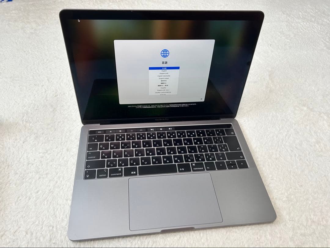 MacBook本体 Apple MacBook Pro 2019 13 inch
