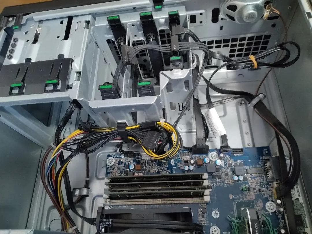 サーバー HP Z240 WorkStation 16GB Quadro k620 LP