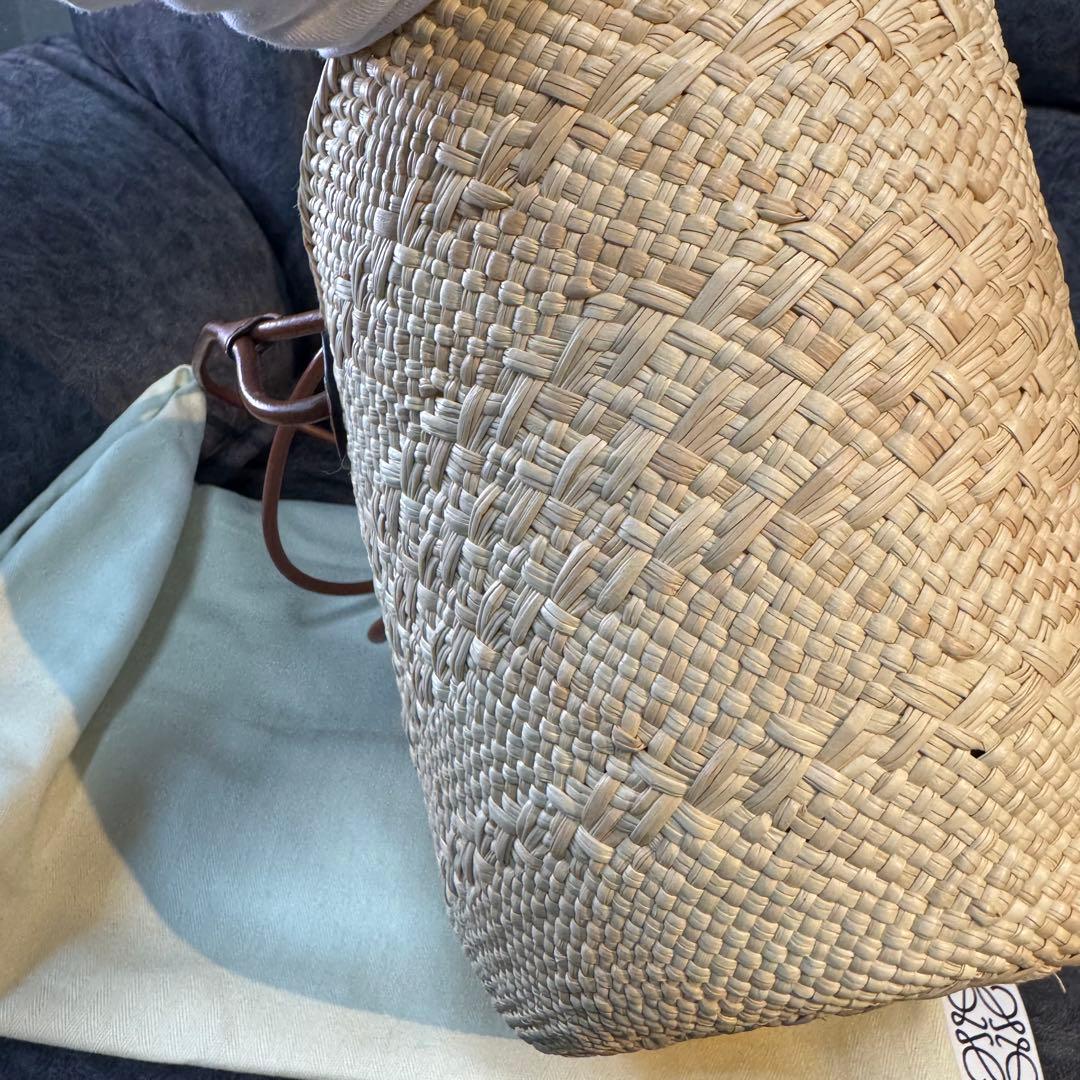 極美品　ロエベ　LOEWE アナグラム　バスケット　スモール