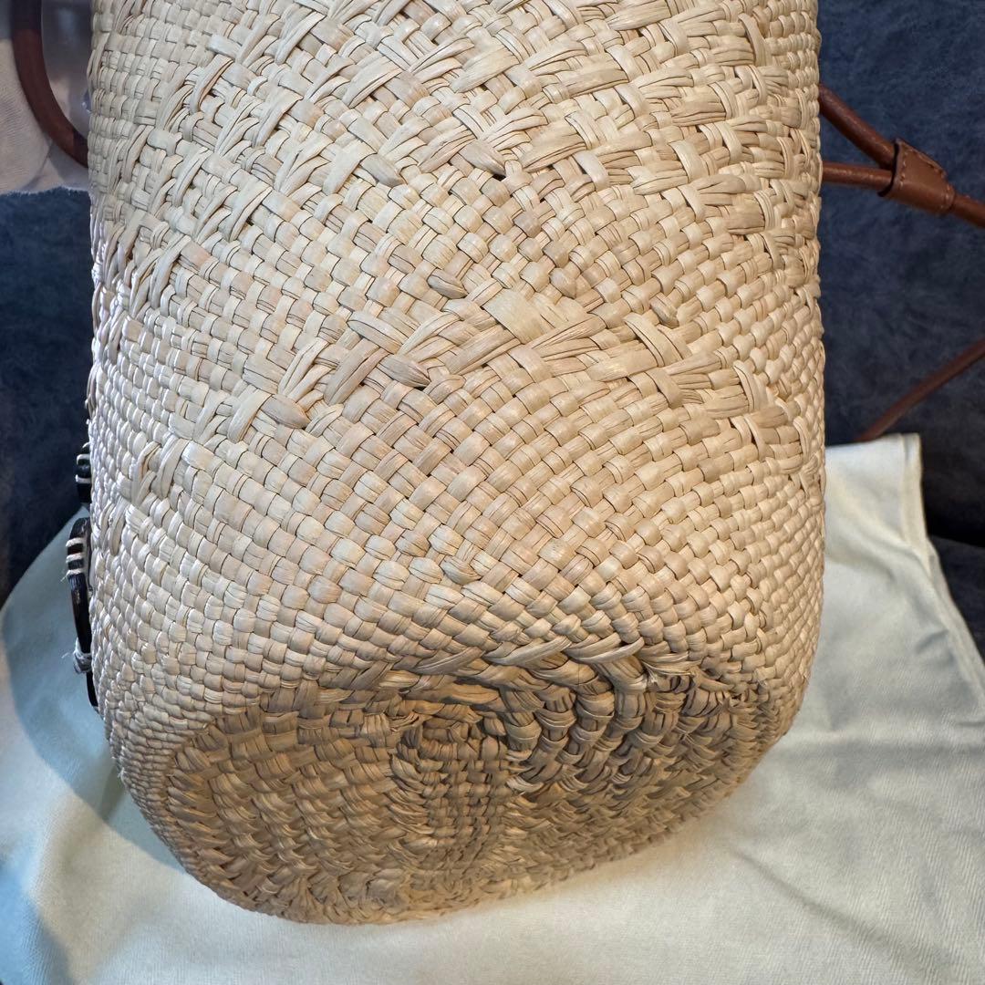 極美品　ロエベ　LOEWE アナグラム　バスケット　スモール