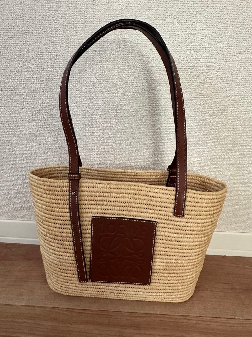 LOEWE ラフィアカゴバッグ