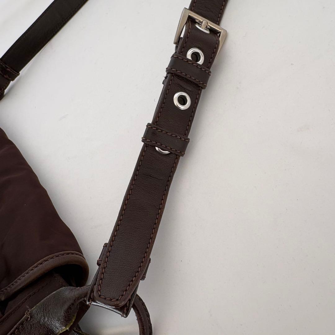 PRADA プラダ 三角ロゴ ショルダーバッグ レザー ブラウン ナイロン