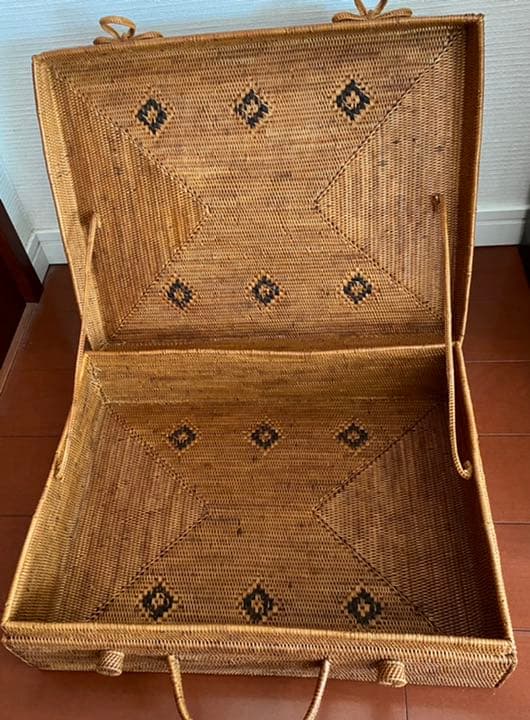 アタバック ふた付きボックスバック バスケット バリ島