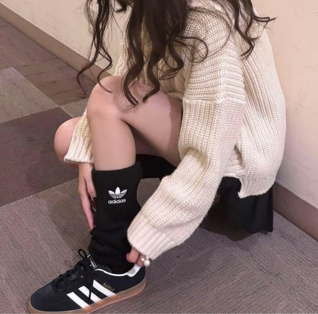 adidas レッグウォーマー 2点セット 黒 白