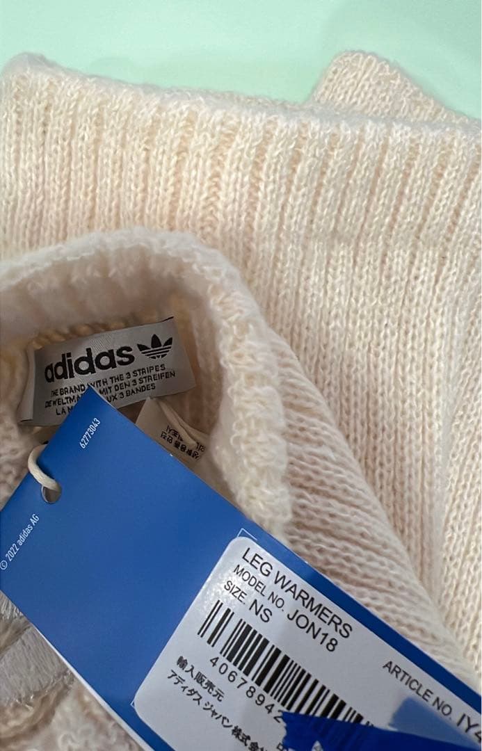 adidas レッグウォーマー 2点セット 黒 白