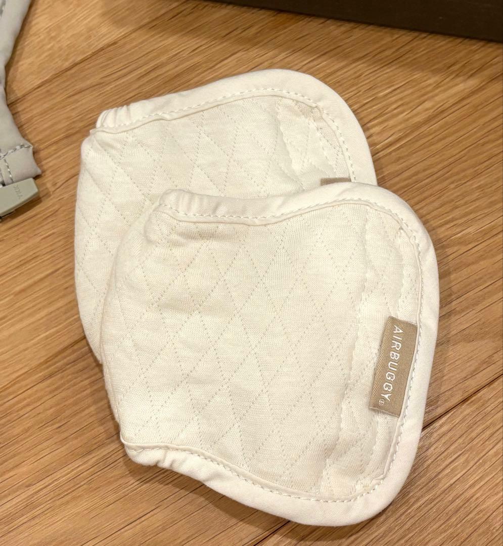 ちょこりん　　✴︎極美品✴︎エアバギー　抱っこ紐　公式バックルカバー付き！