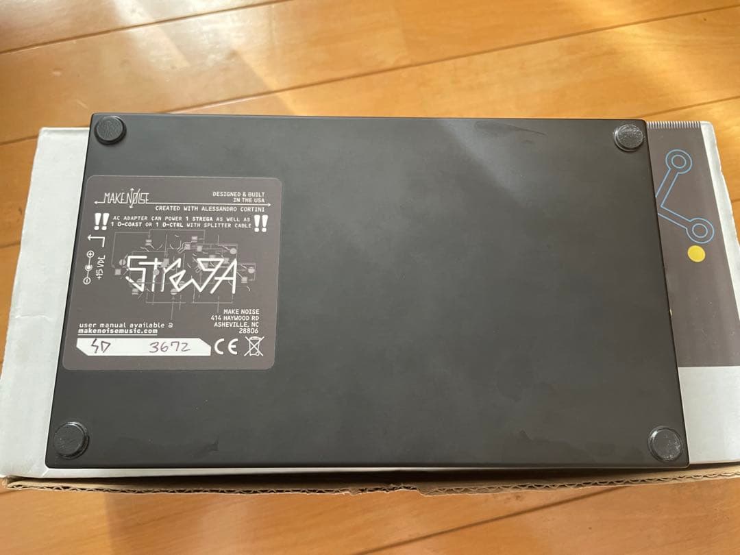 Make Noise Strega（ストレガ）　セミモジュラーシンセ