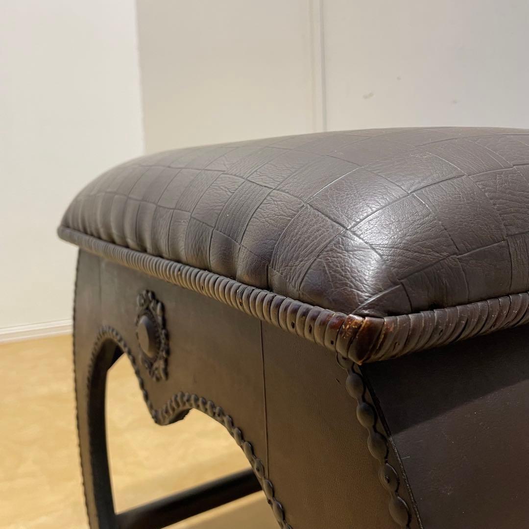 アンティーク調 スツール オットマン 鋲打ち レザー 椅子 イス 英国スタイル