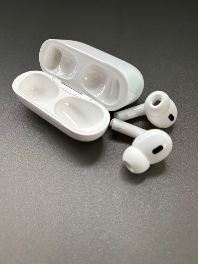 AirPodsPro 第2世代/動作確認済みType-C <No.841>