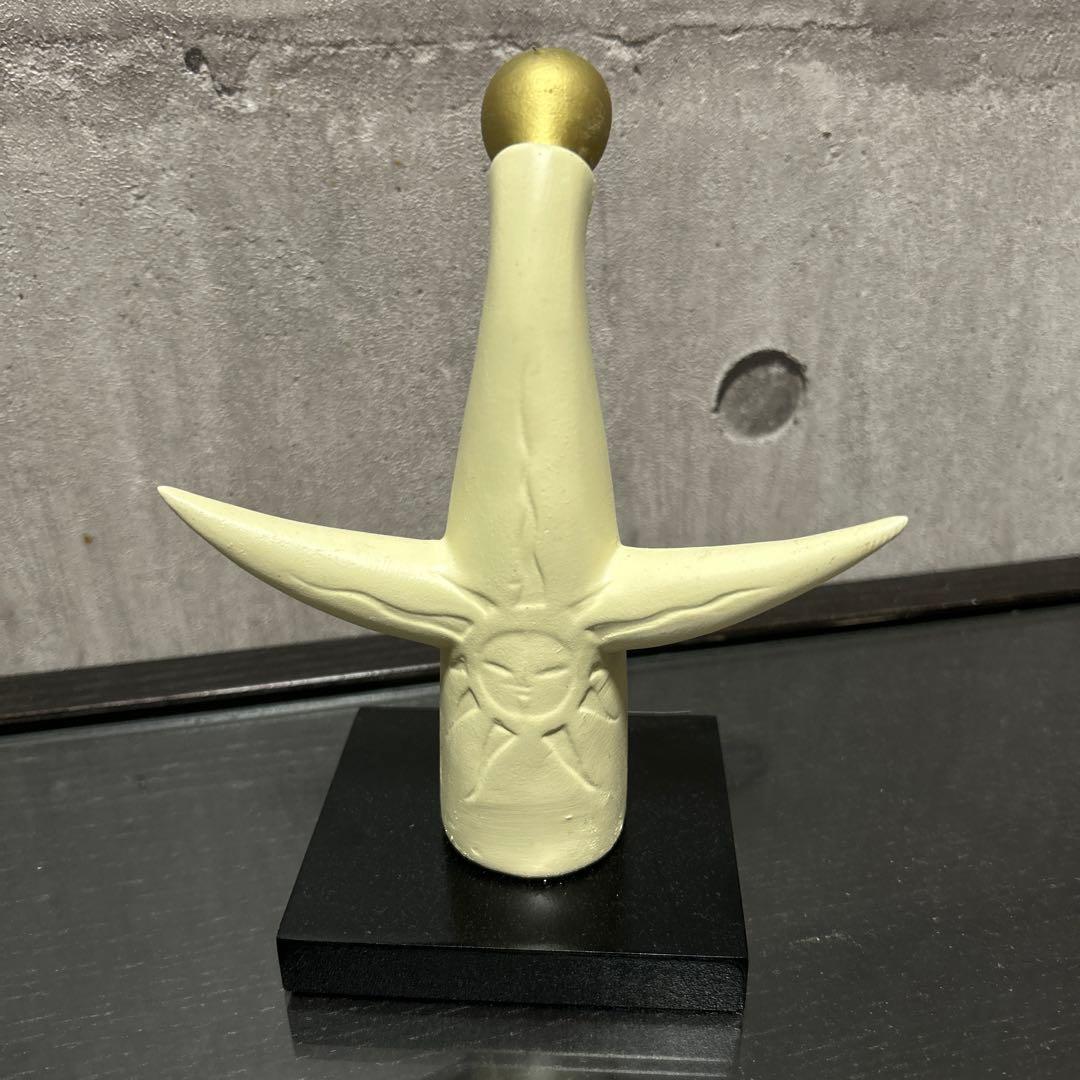 岡本太郎　太陽の塔　TOWER OF THE SUN 陶器置物彫刻