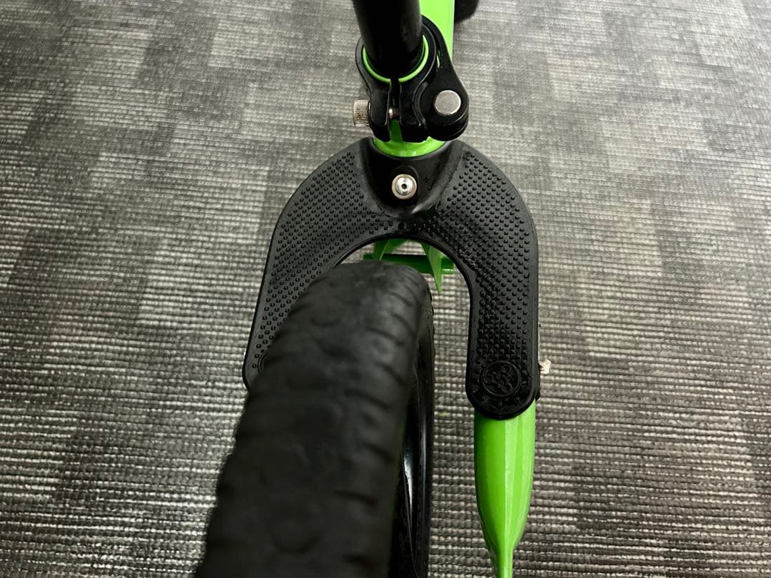 ストライダー スポーツモデル 12インチ グリーン