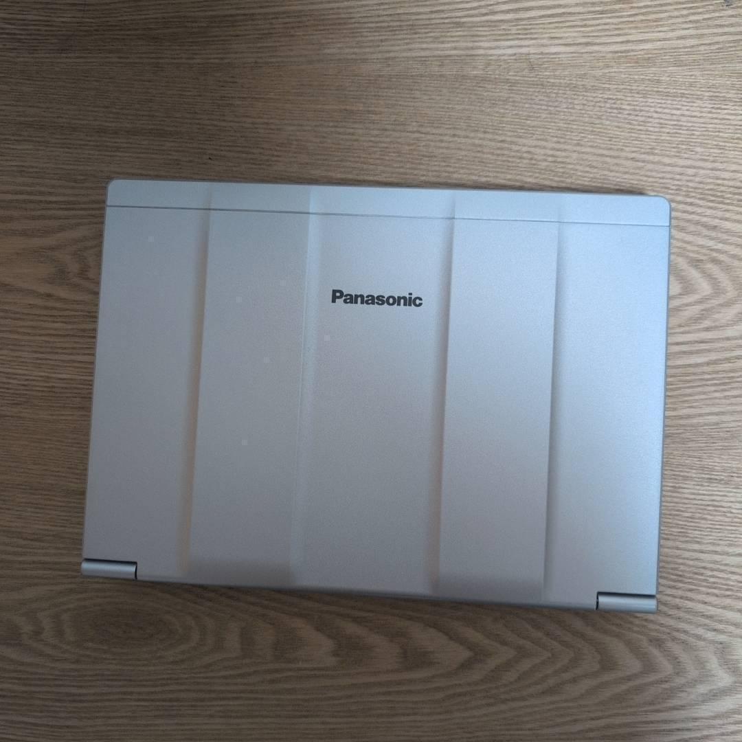 薄軽量 11世代 Core i5 国産 LIFEBOOK 8G 256G 顔認証
