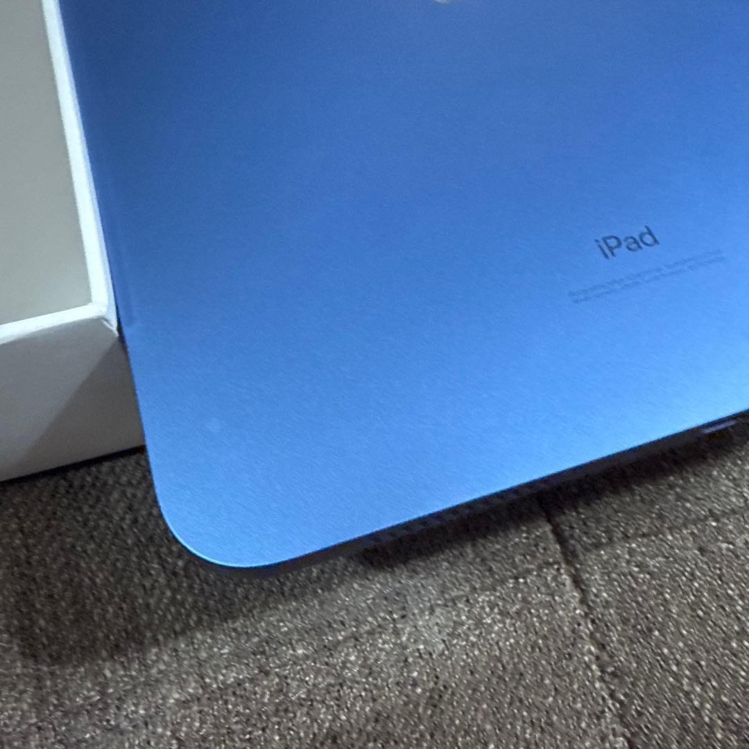 iPad 第10世代 Wi-Fi 64GB ブルー　ほぼ新品